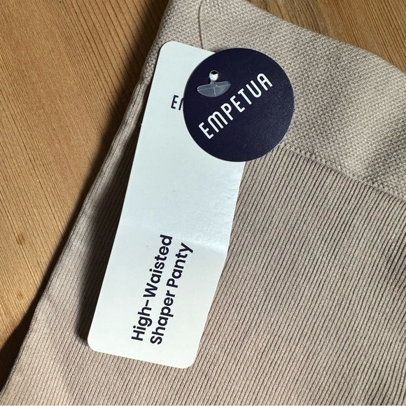 Donating tomorrow✨NWT✨EMPETUA Shaper Panty - Picture 5 of 7